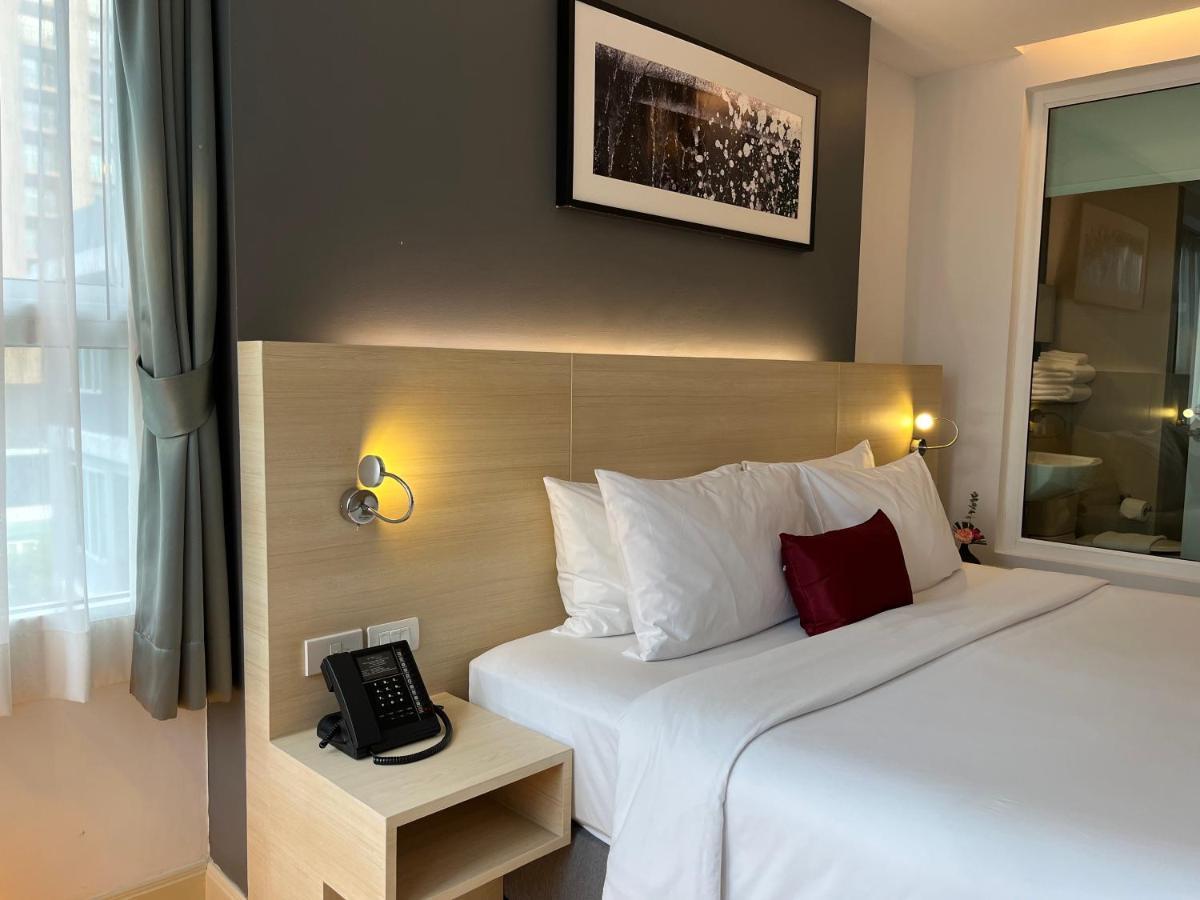 Arize Hotel Sukhumvit Bangkok Exterior photo